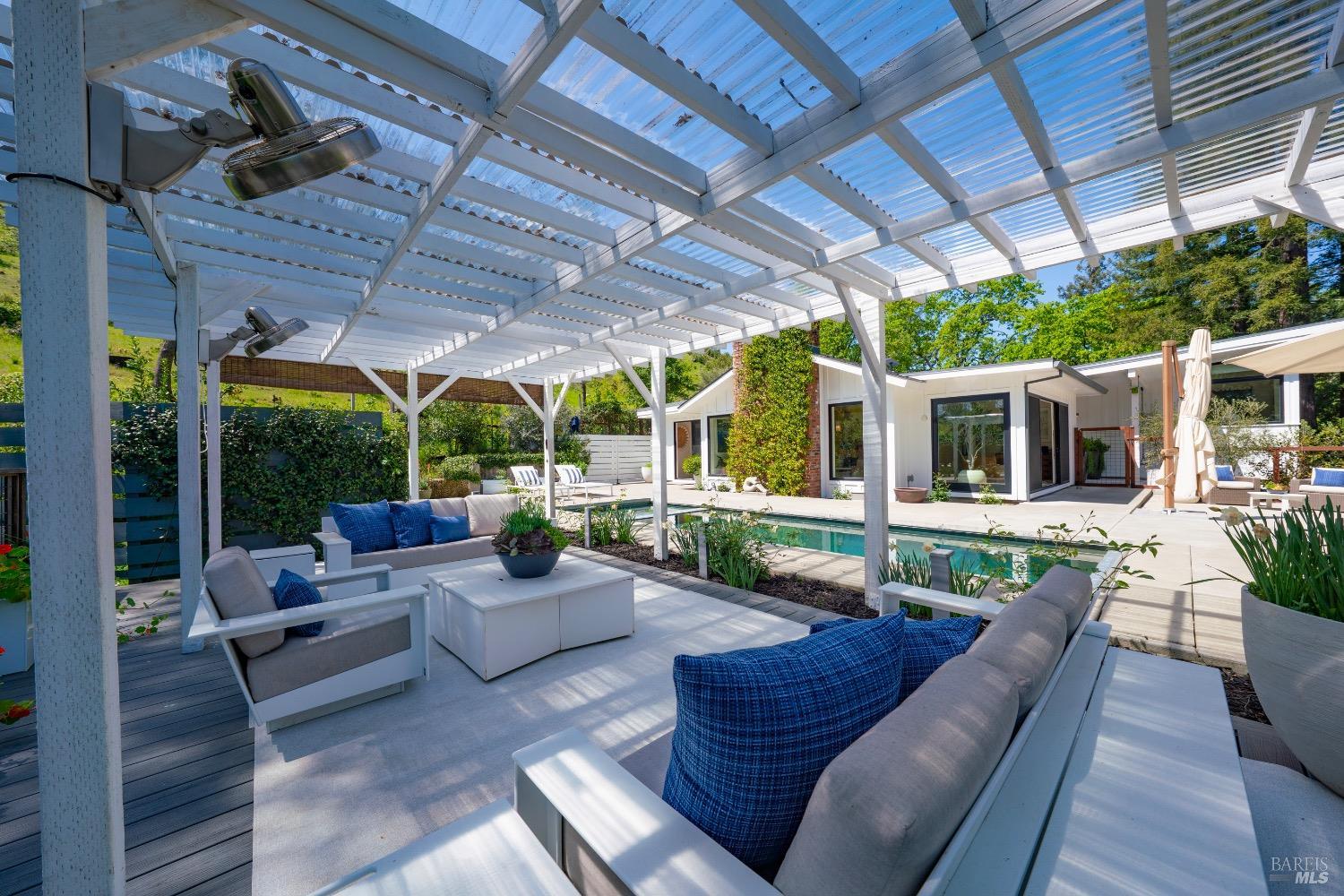 2225 Palmer Dr
