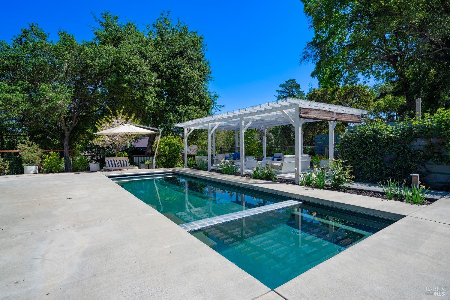 2225 Palmer Dr