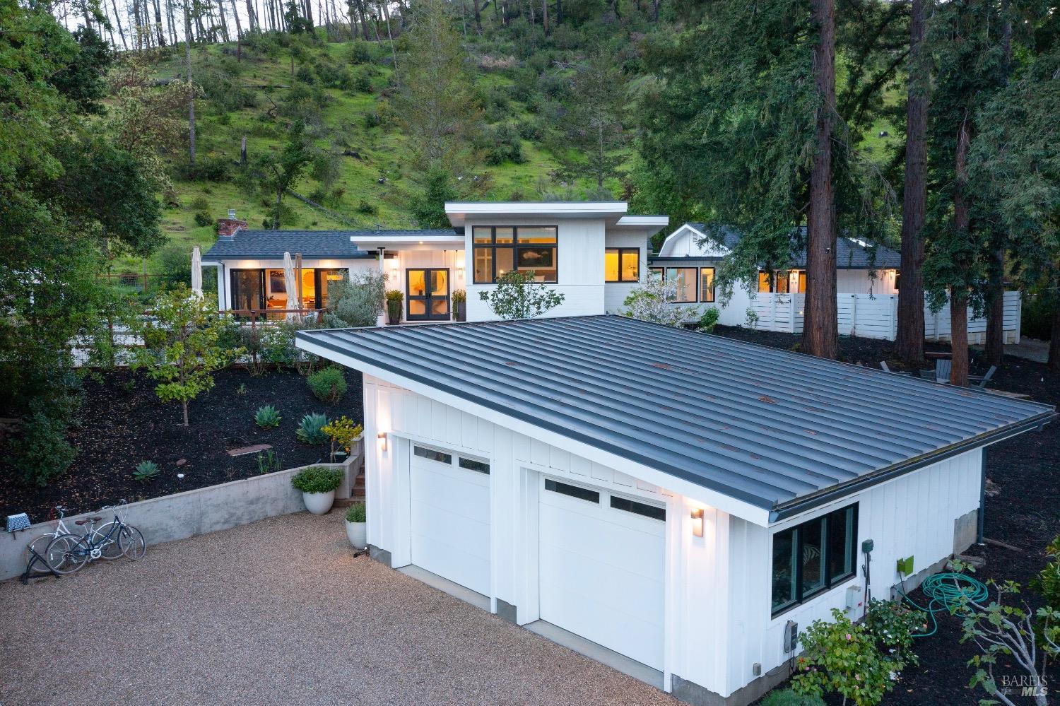 2225 Palmer Dr