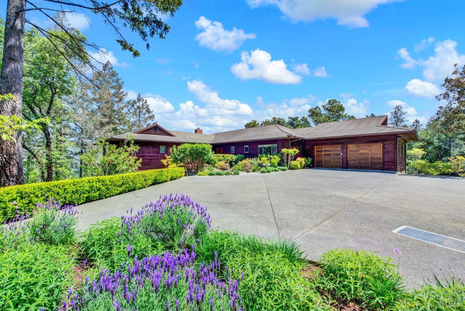 3059 Saint Helena Hwy N