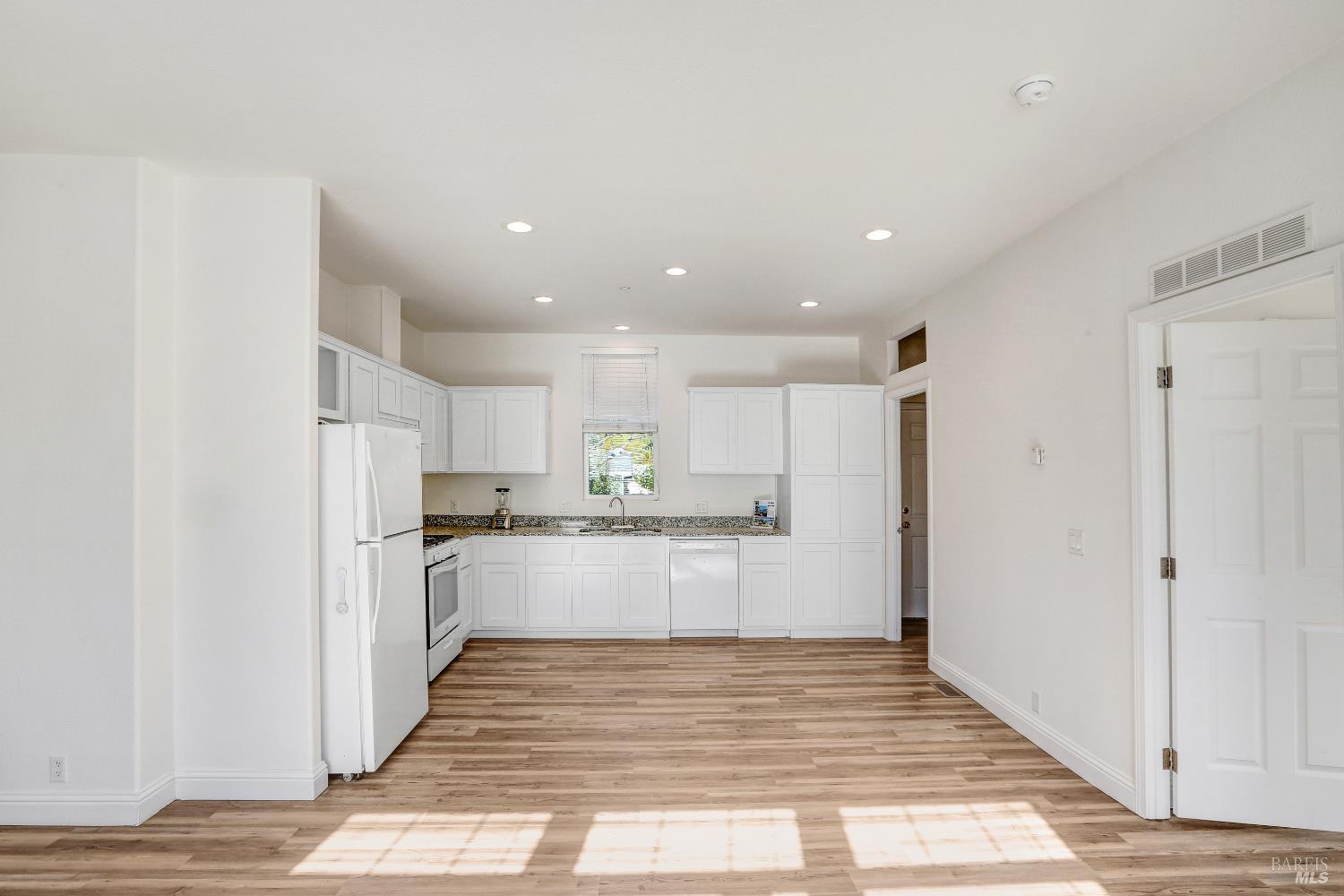 740-742 Verano Ave