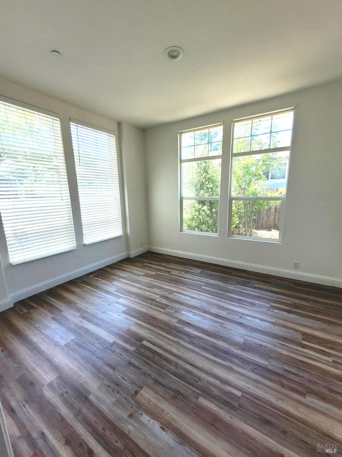 740-742 Verano Ave