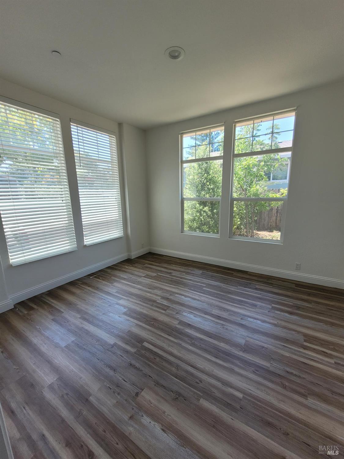 740-742 Verano Ave