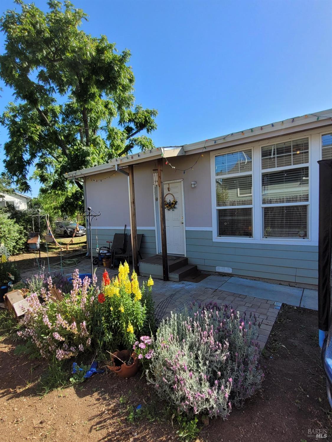 740-742 Verano Ave