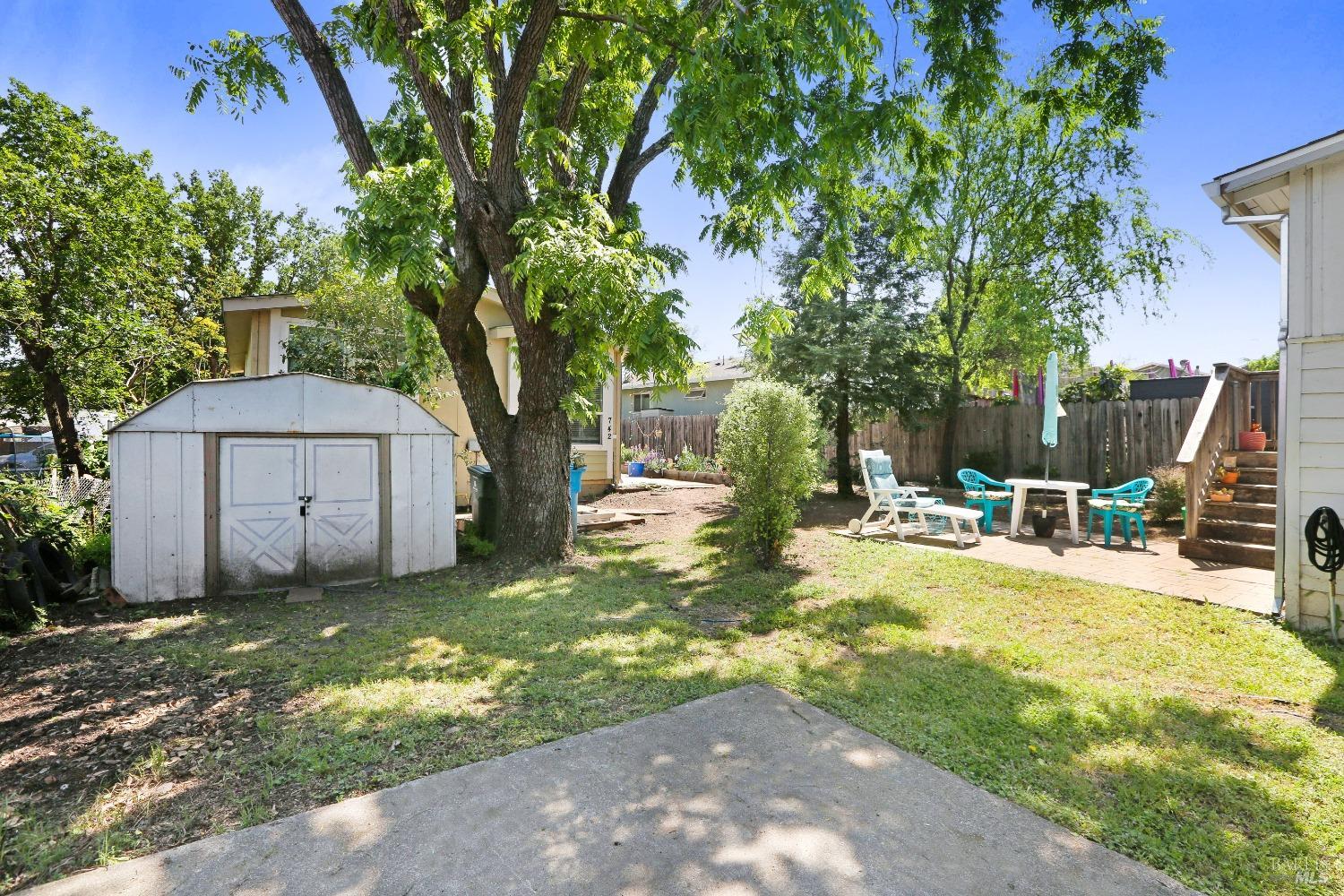 740-742 Verano Ave