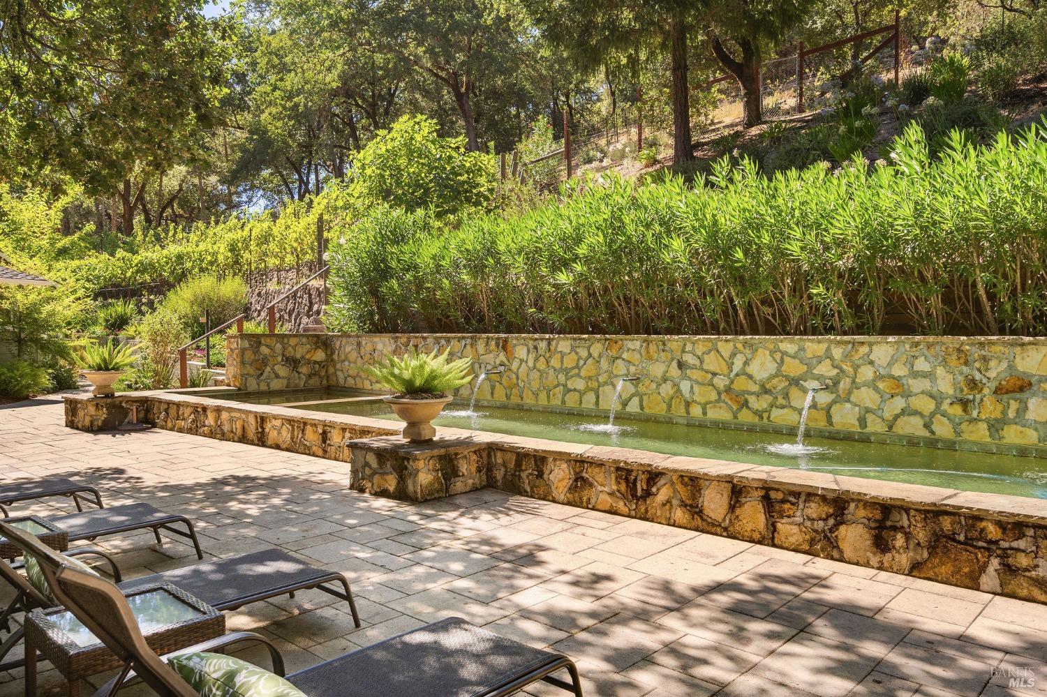 1450 Diamond Mountain Rd