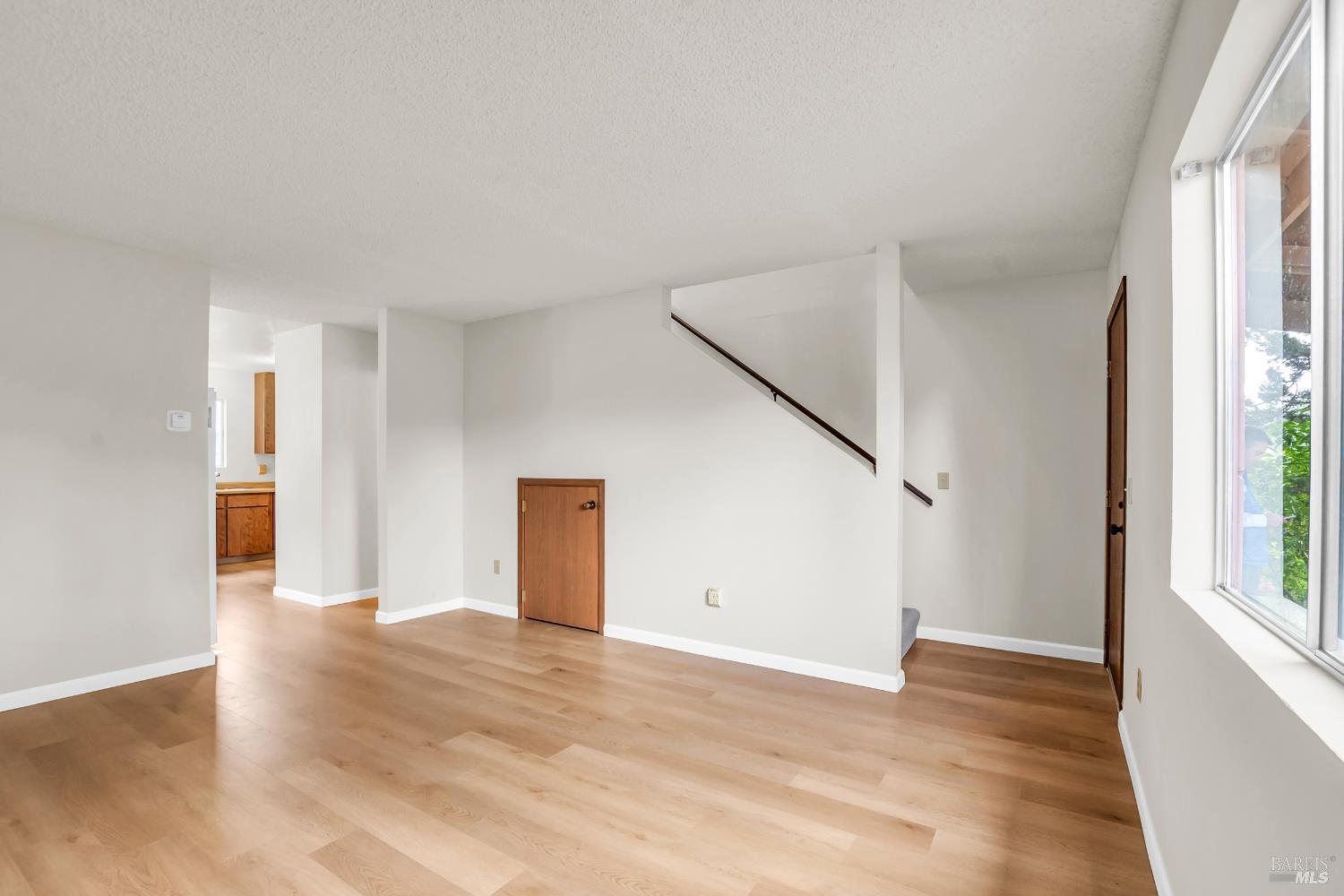 883 Arbor Ave