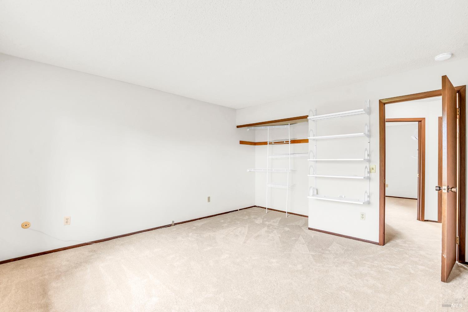 883 Arbor Ave