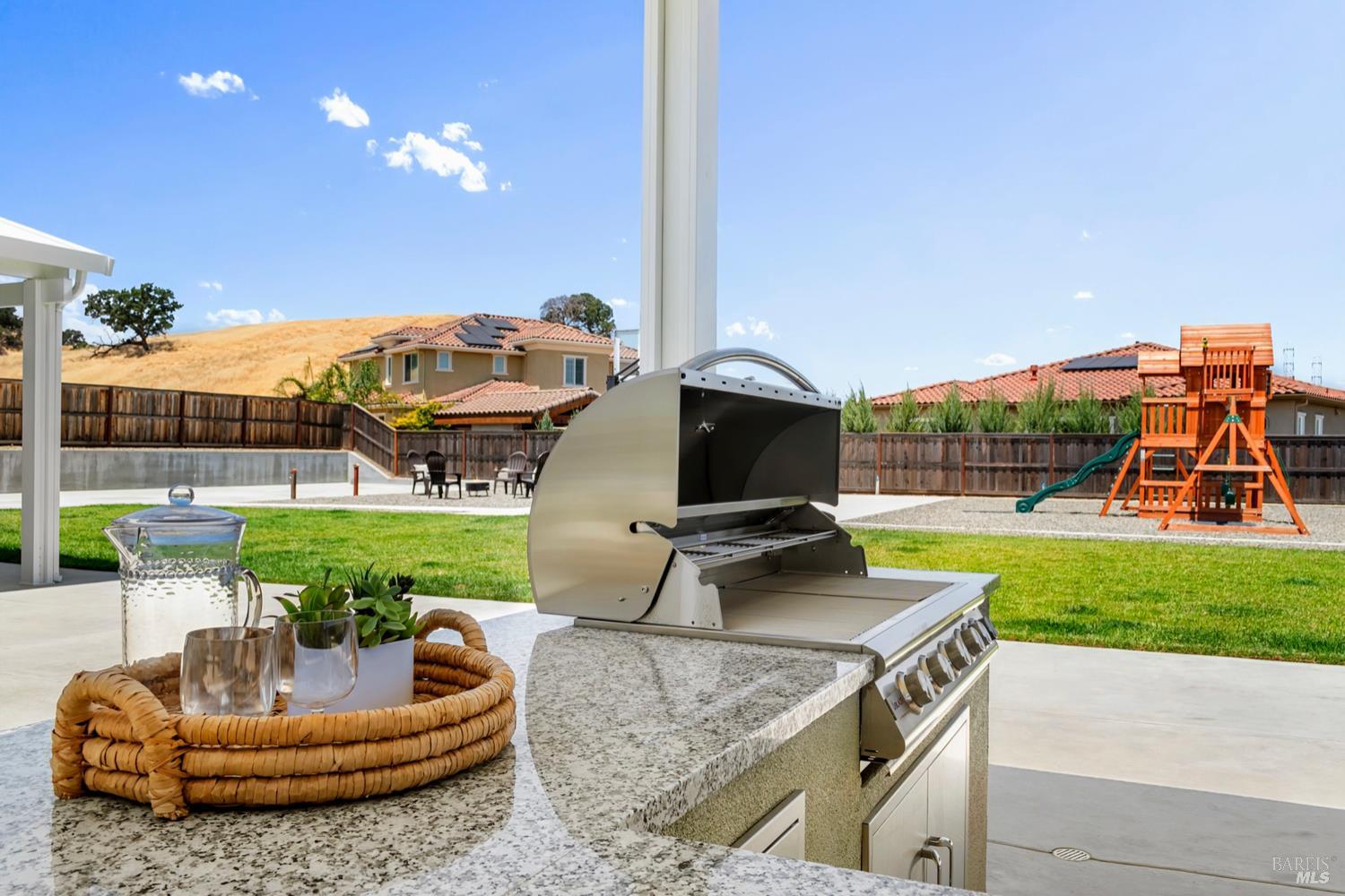 6006 Peacock Ct