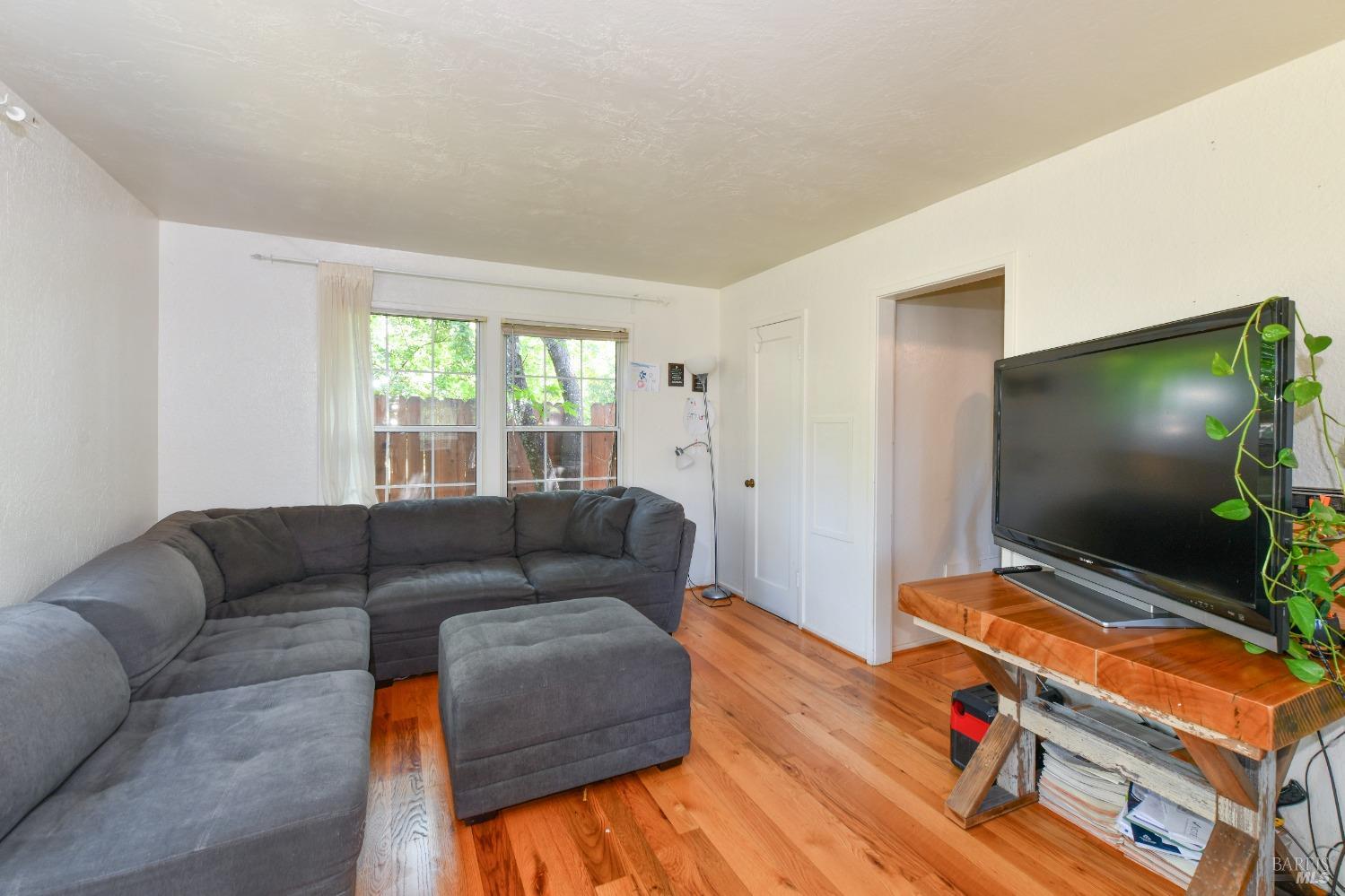 473 Newton Way