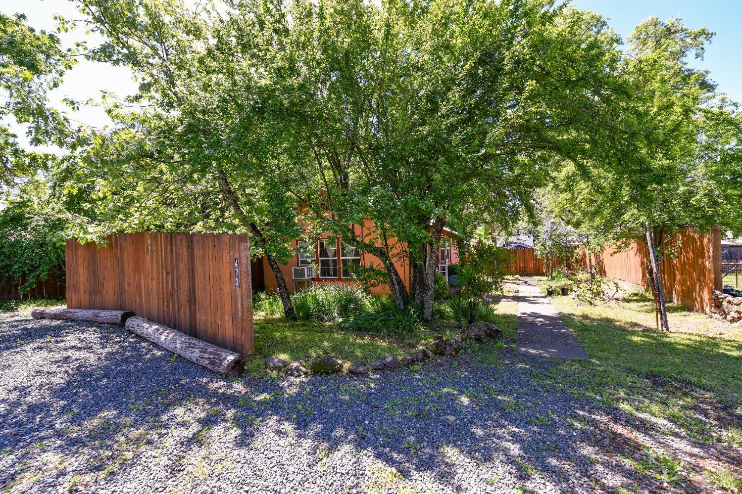 473 Newton Way