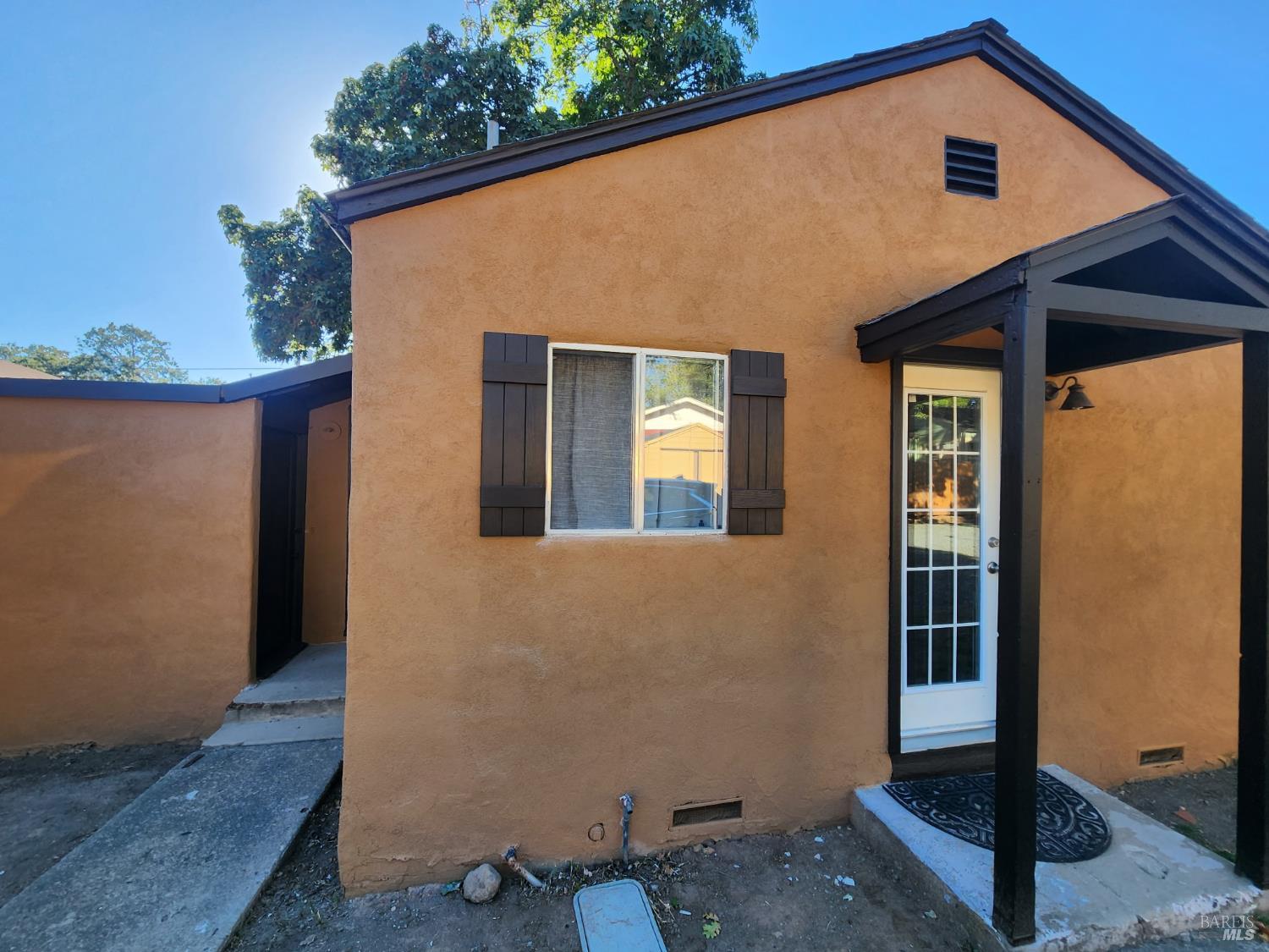 473 Newton Way