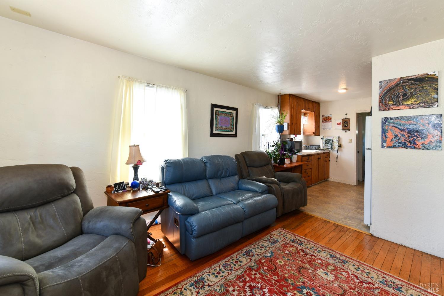 473 Newton Way