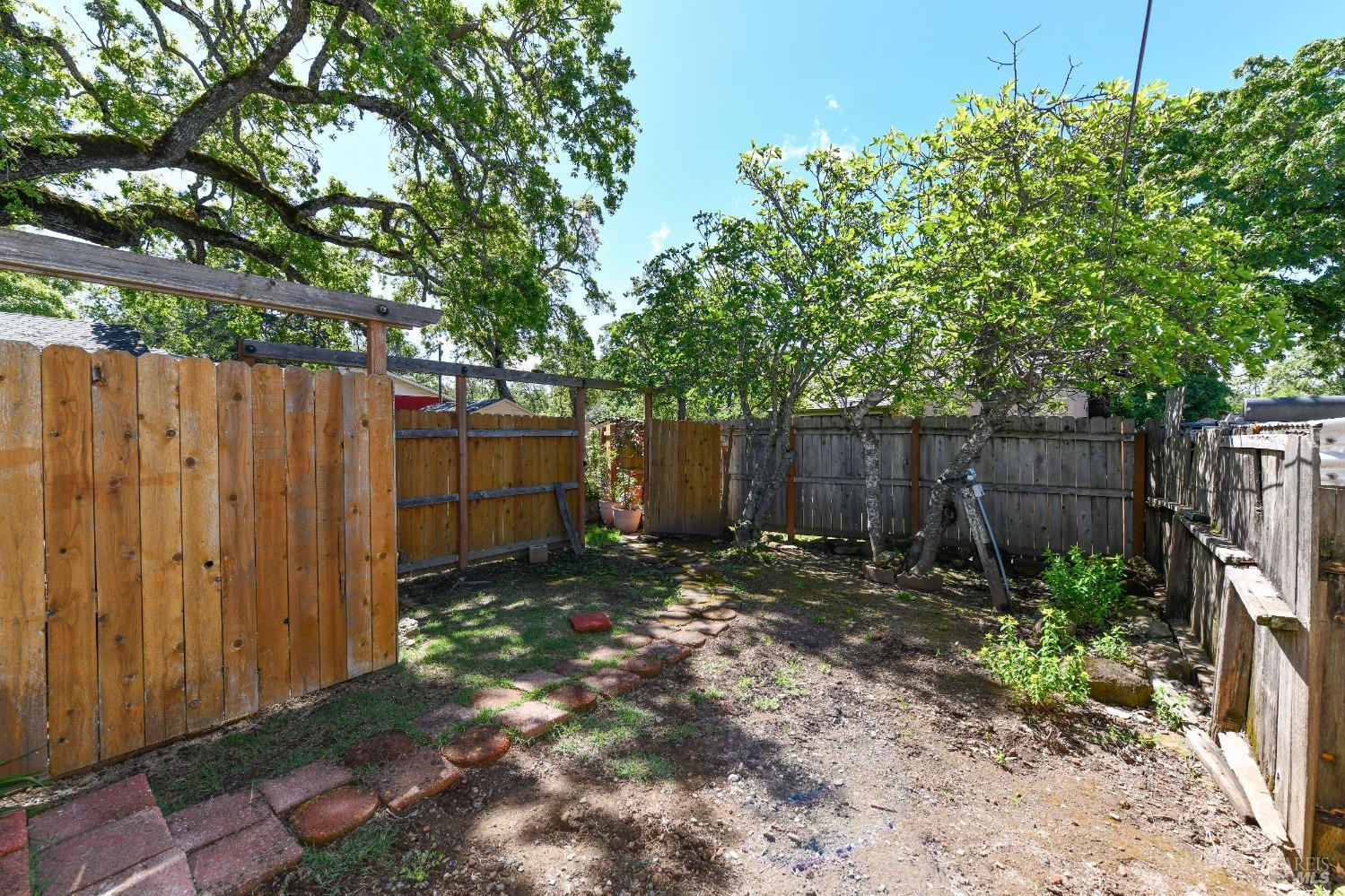 473 Newton Way