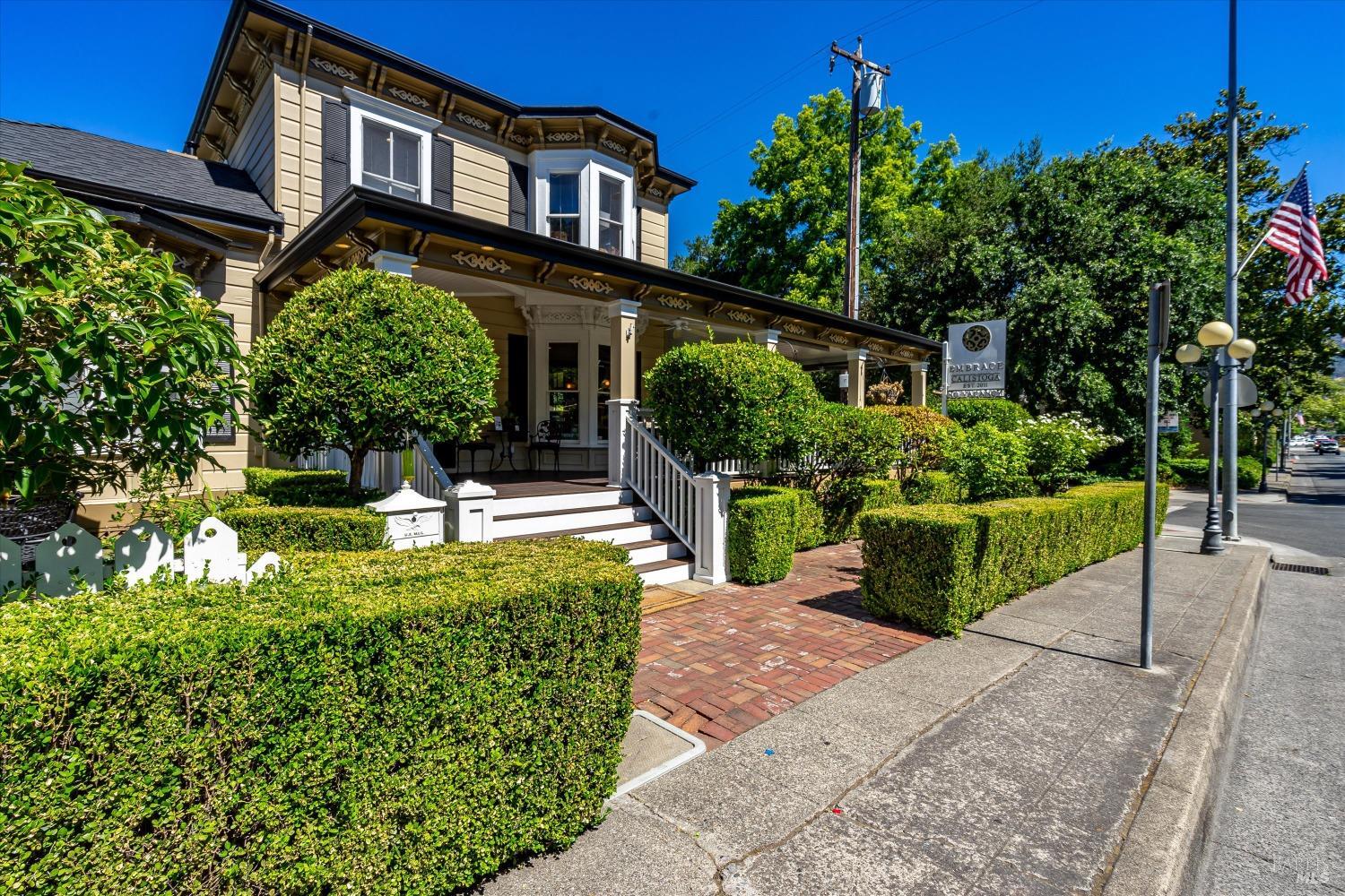 1139 Lincoln Avenue