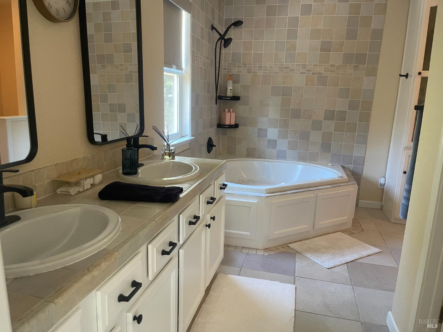 4564 Stillson Street