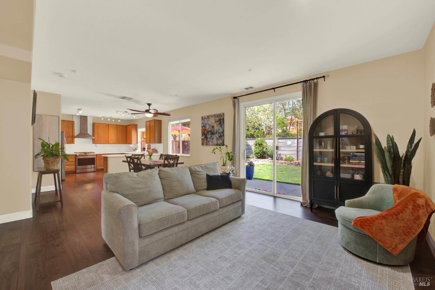 4564 Stillson Street