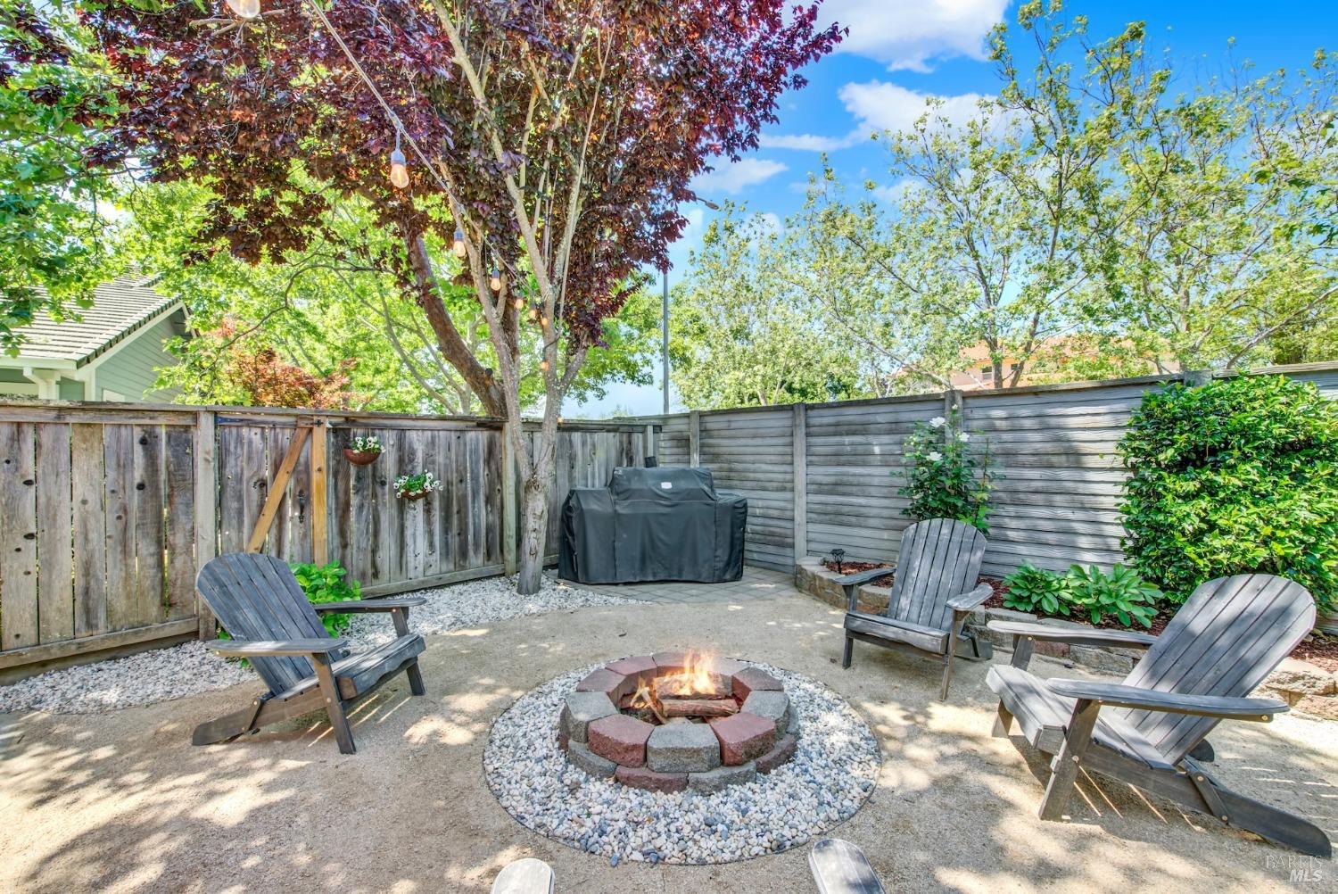 4564 Stillson Street