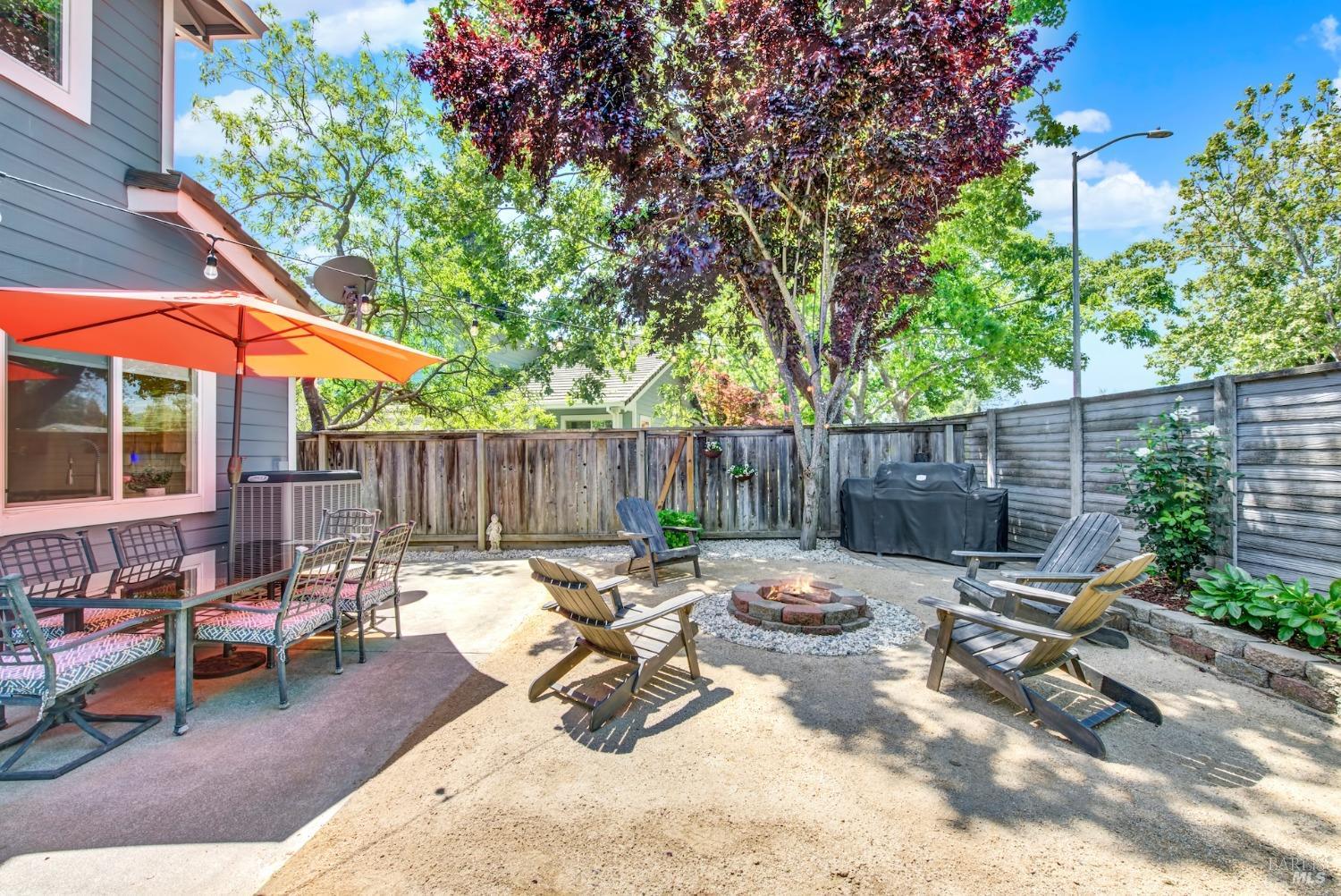 4564 Stillson Street