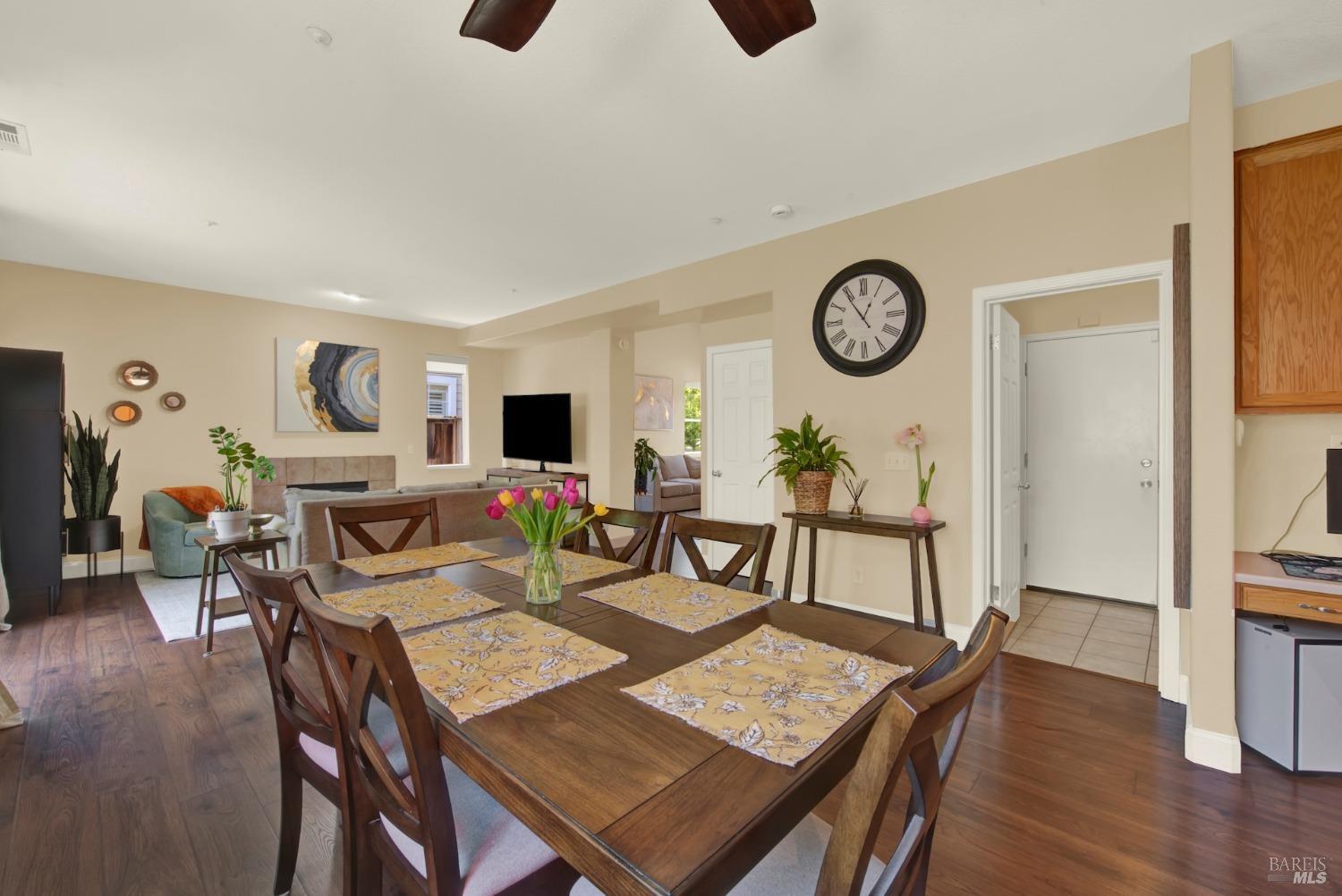 4564 Stillson Street