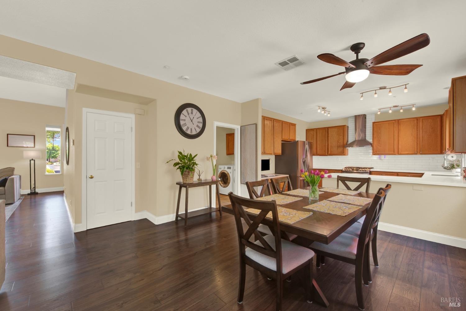 4564 Stillson Street