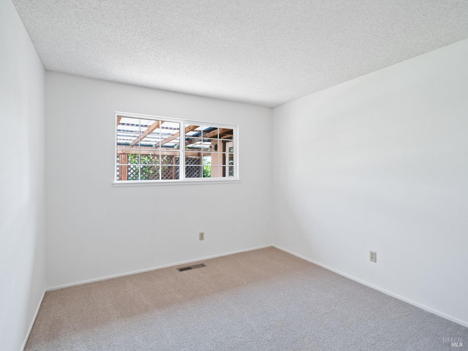 175 Temelec Cir