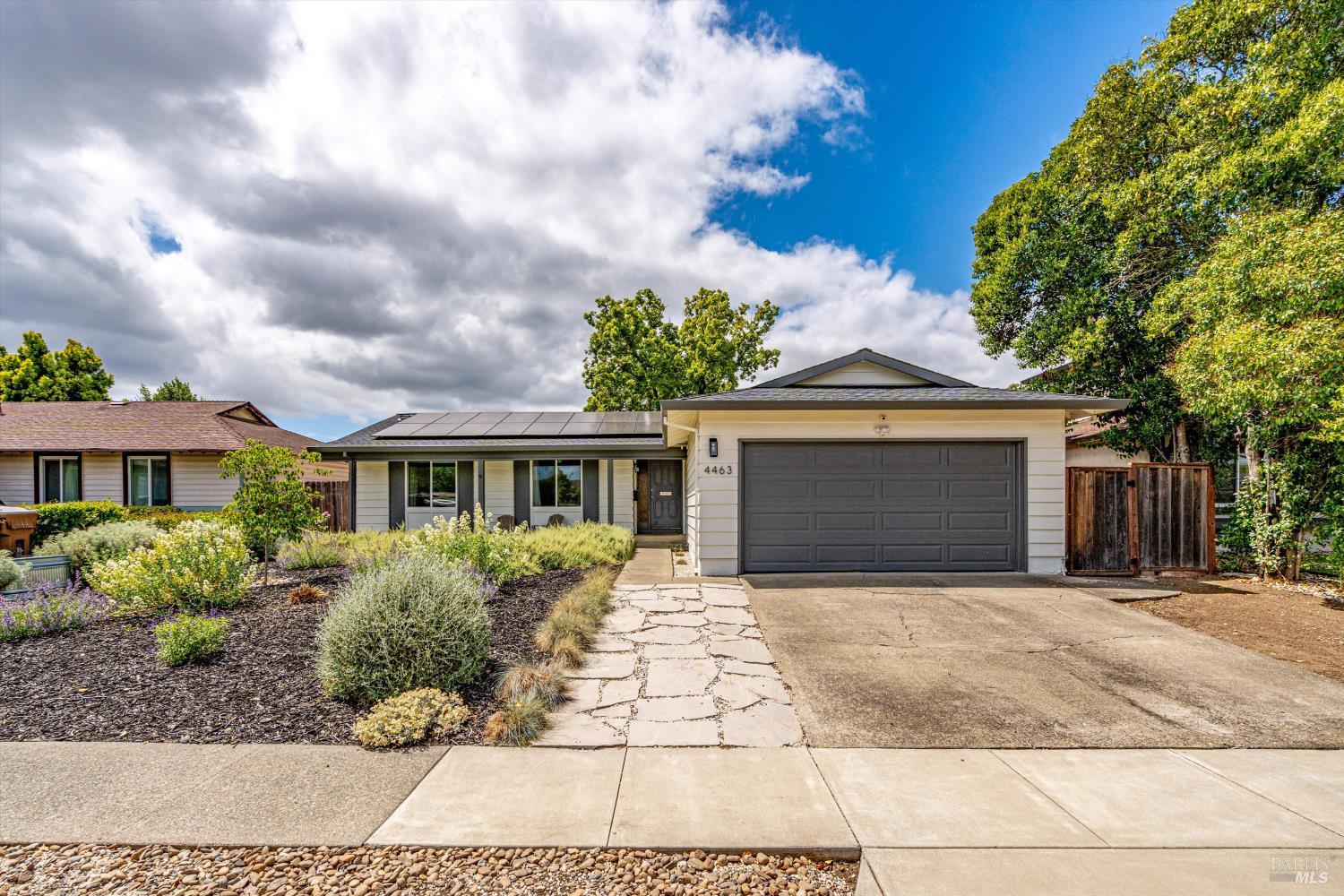4463 Tanglewood Way