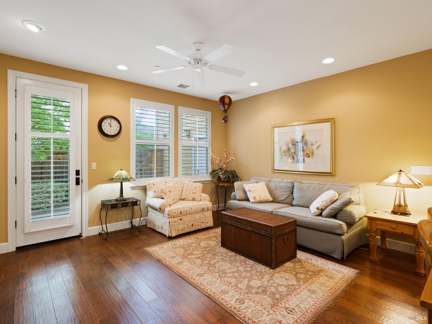 3263 Atherton Cir
