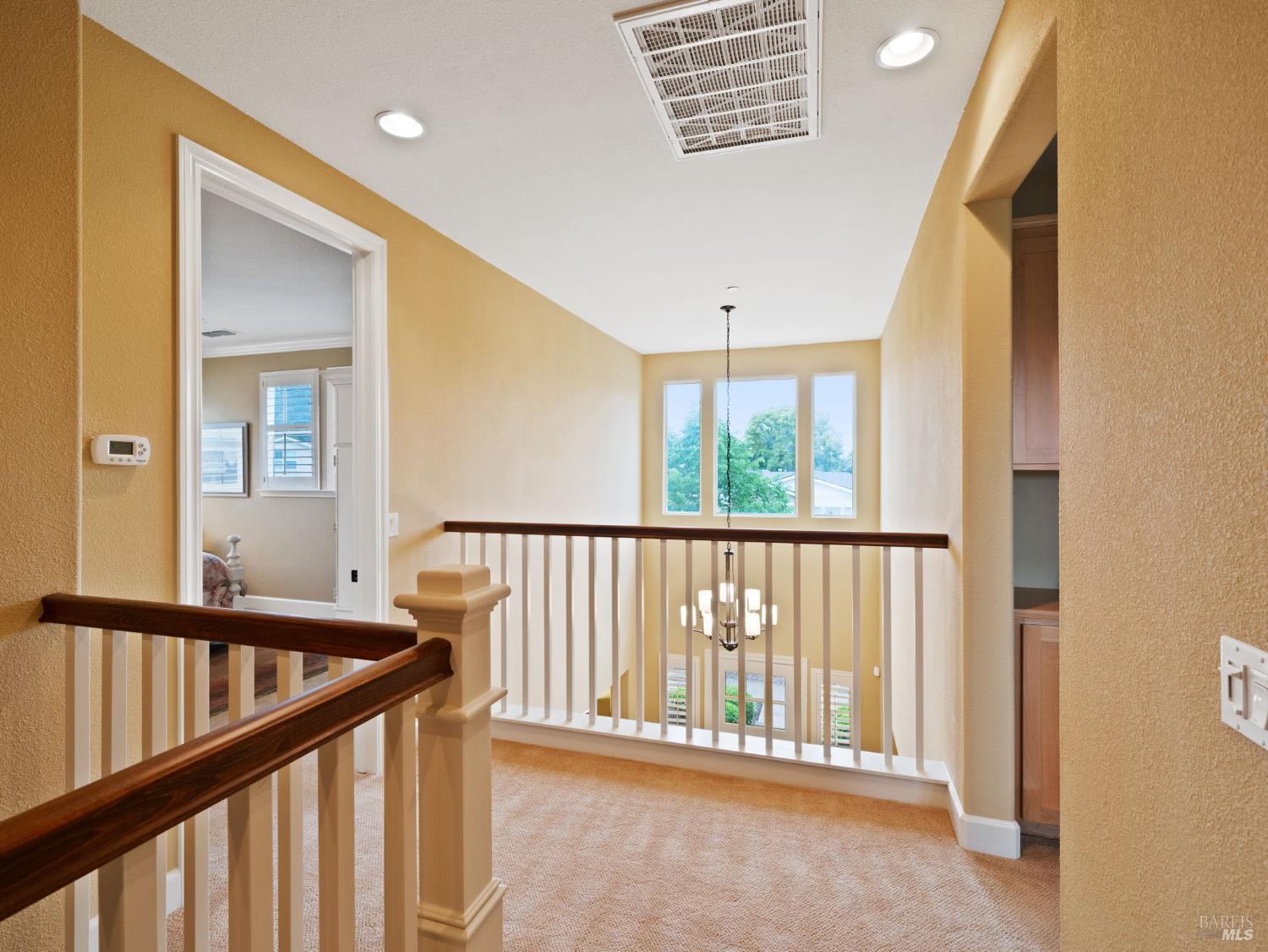 3263 Atherton Cir