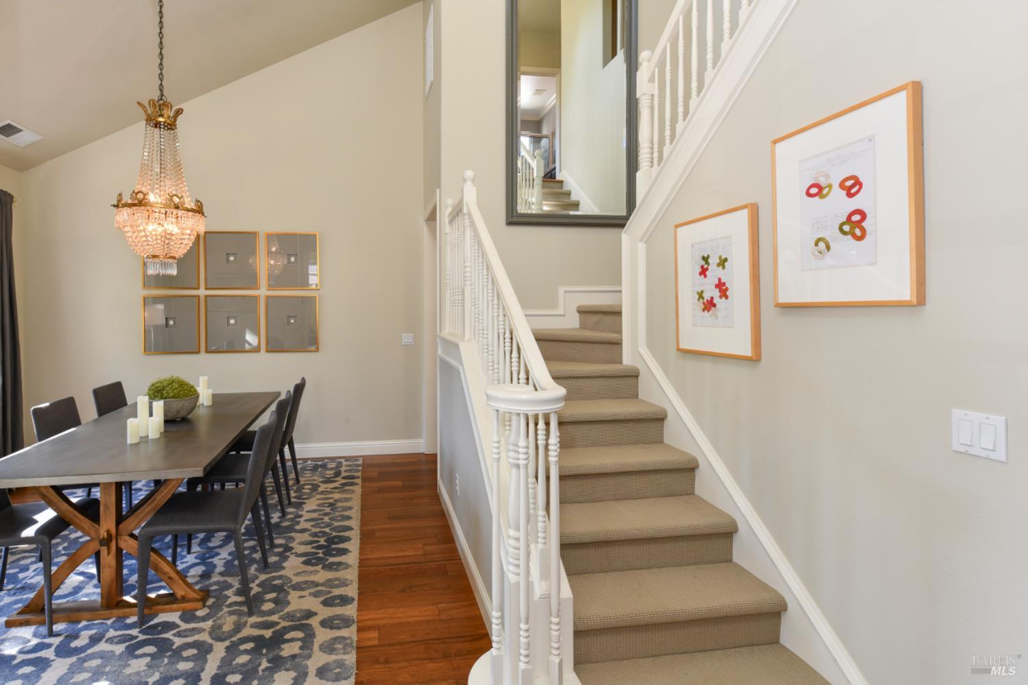 1571 Voorhees Cir