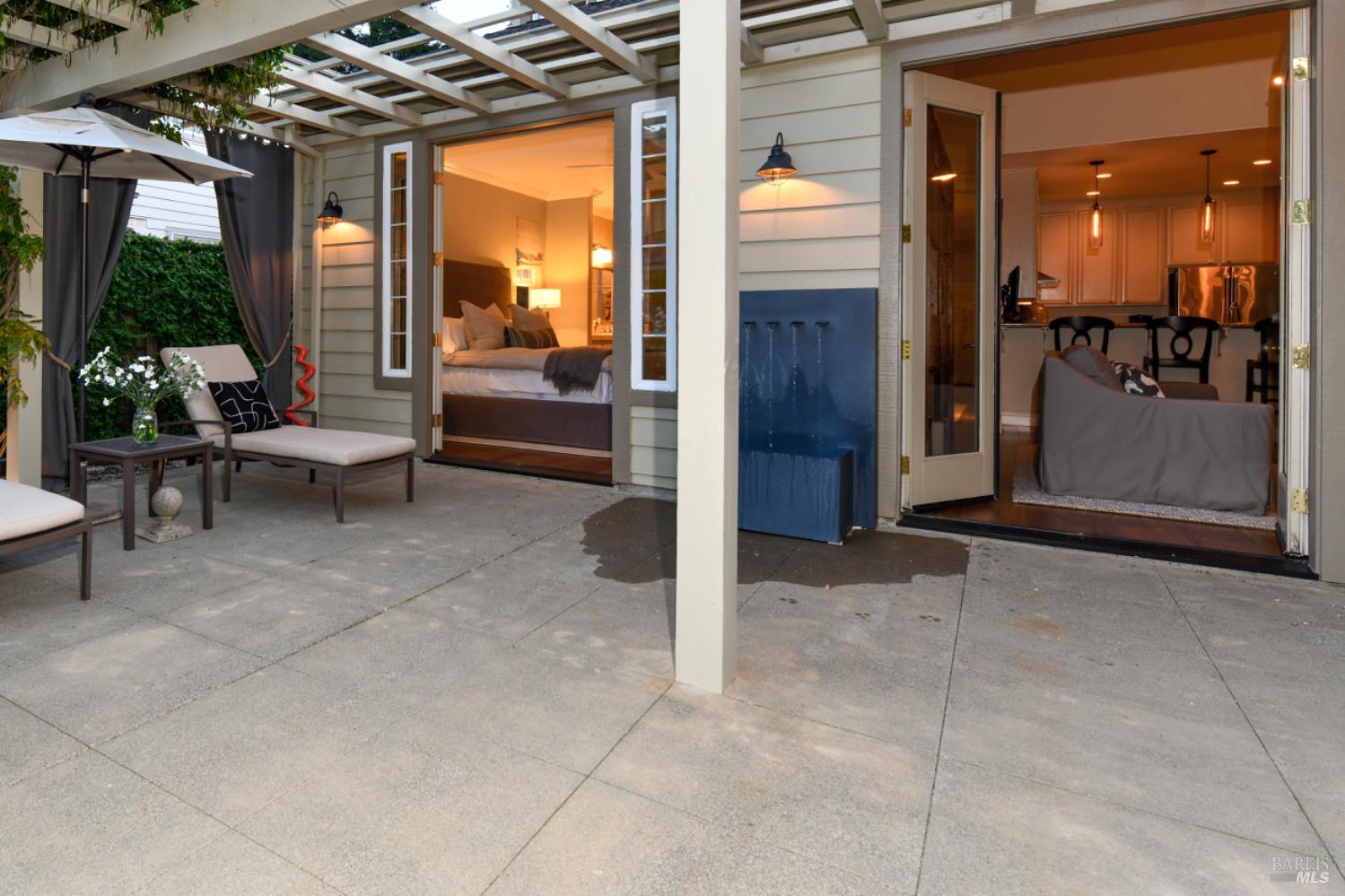 1571 Voorhees Cir