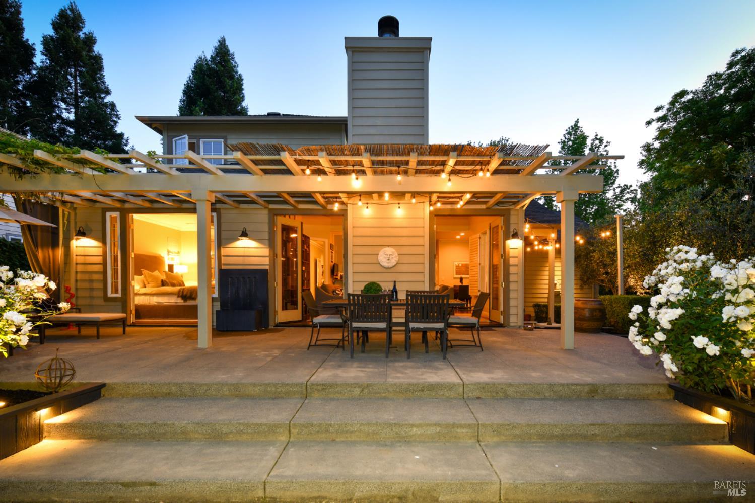 1571 Voorhees Cir