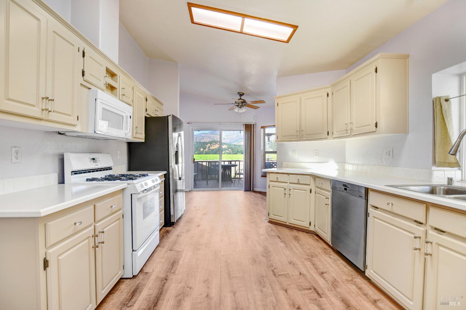 6468 Washington St #141