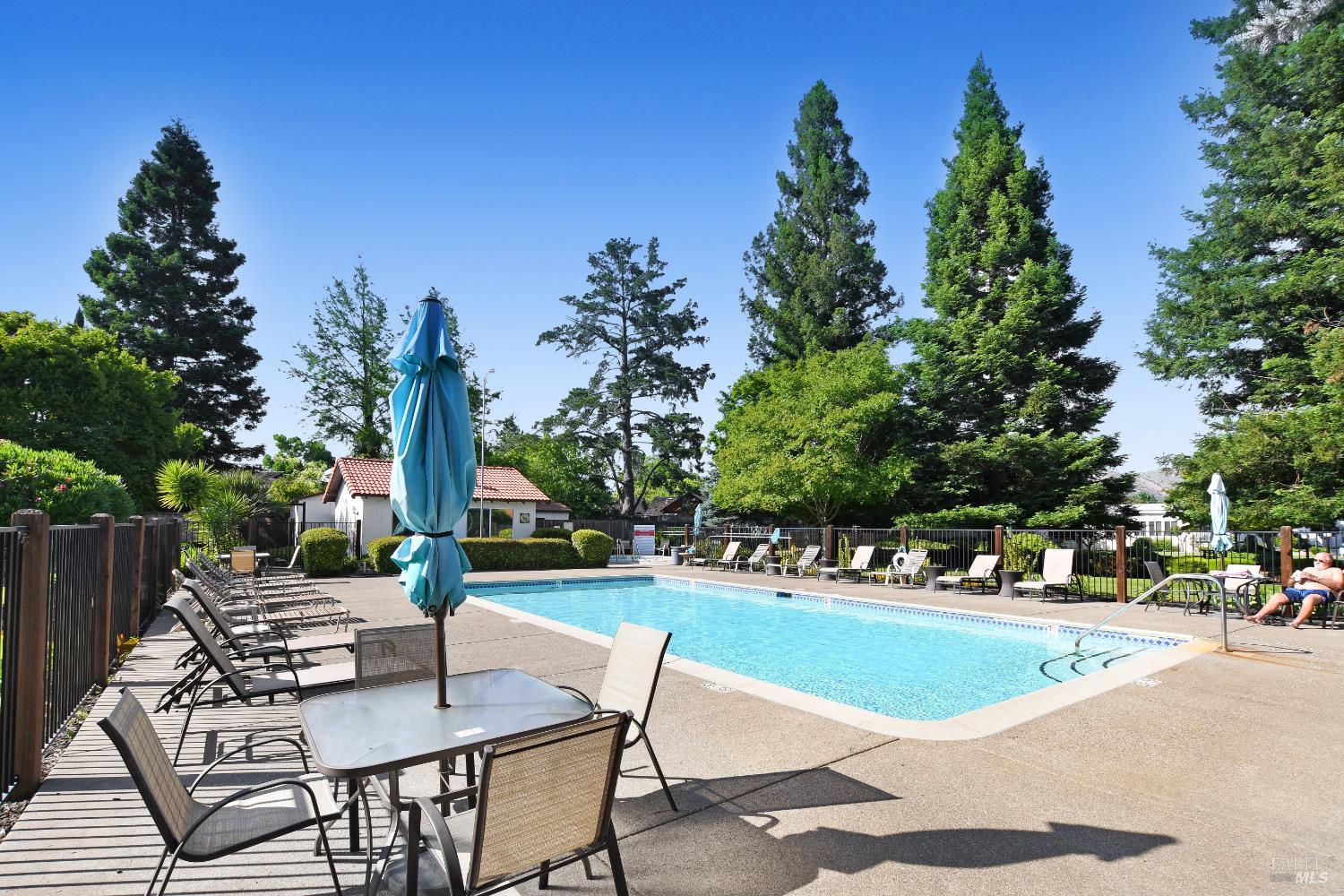 6468 Washington St #141