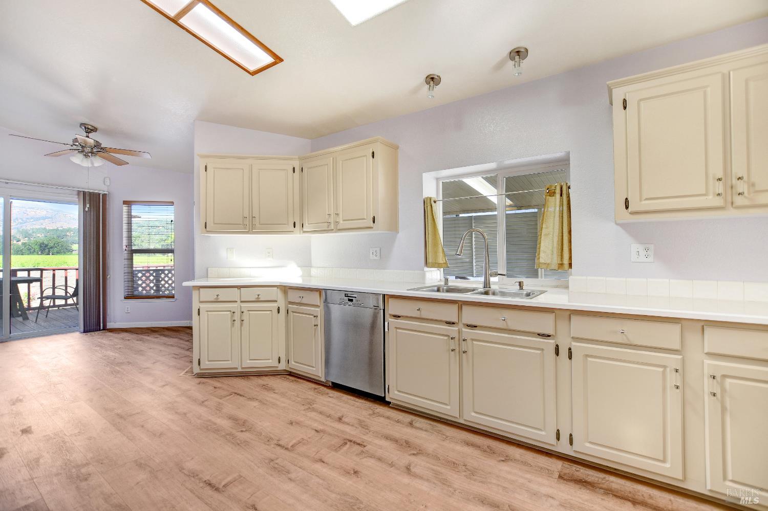 6468 Washington St #141