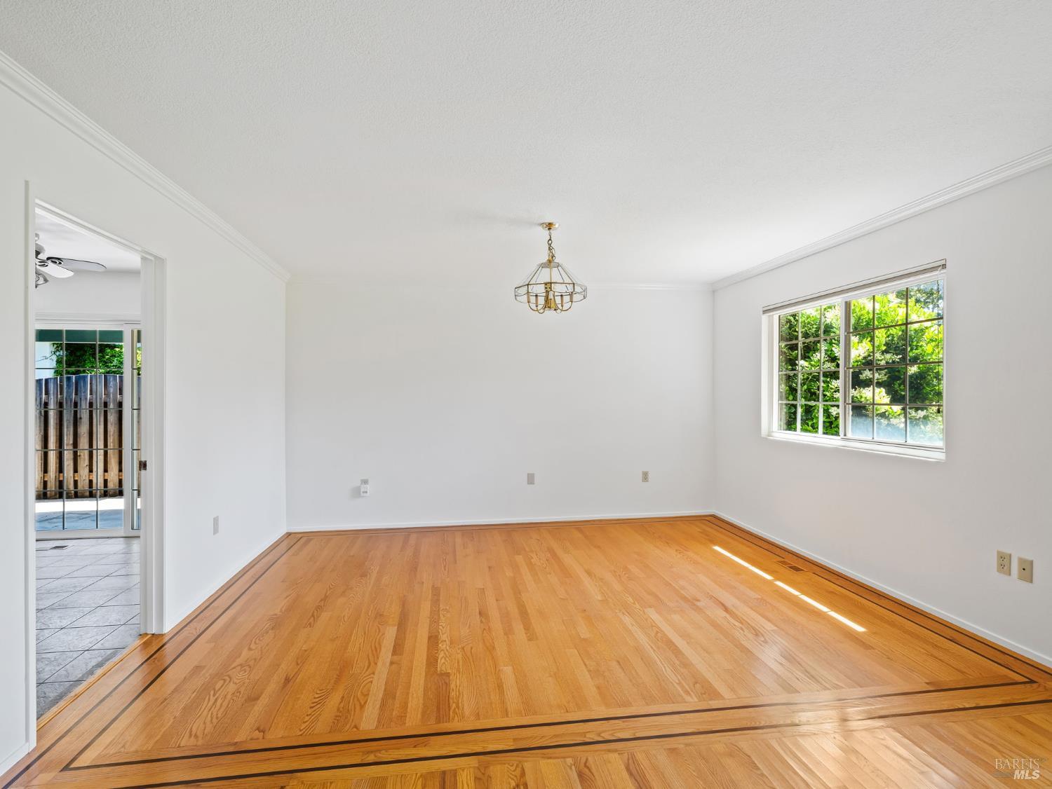 145 Temelec Cir