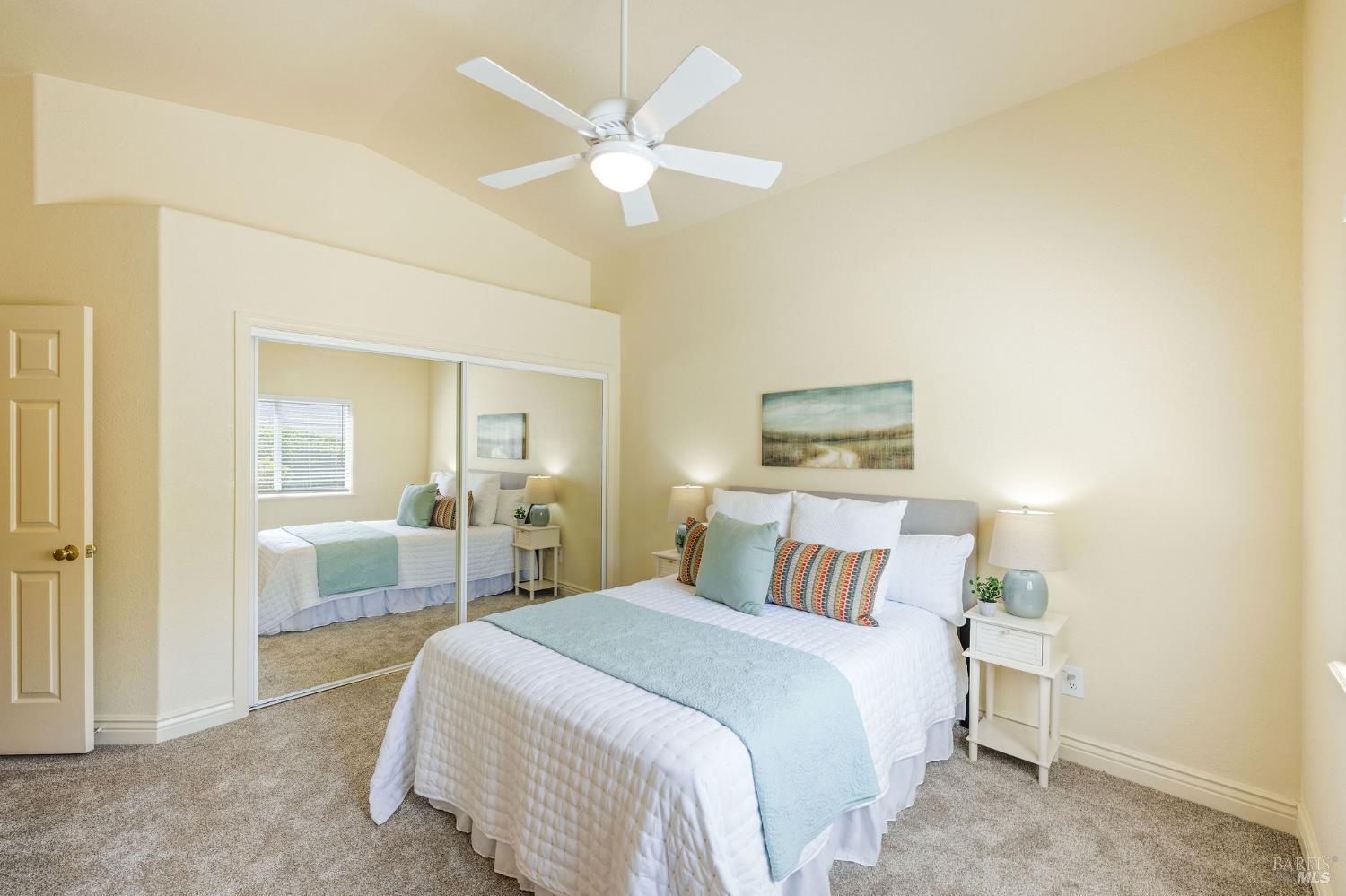 100 Poe Ct