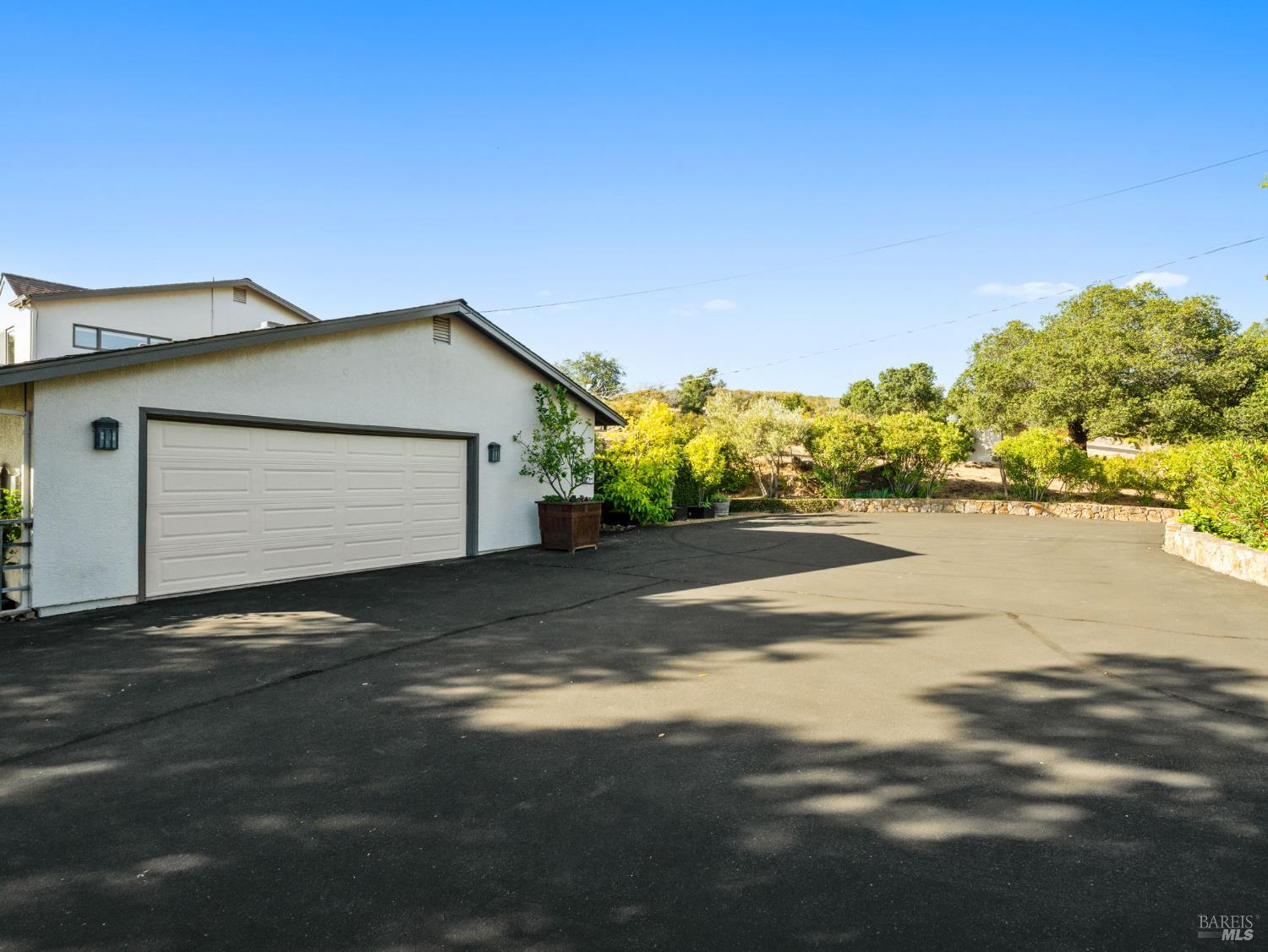 2723 Monticello Rd