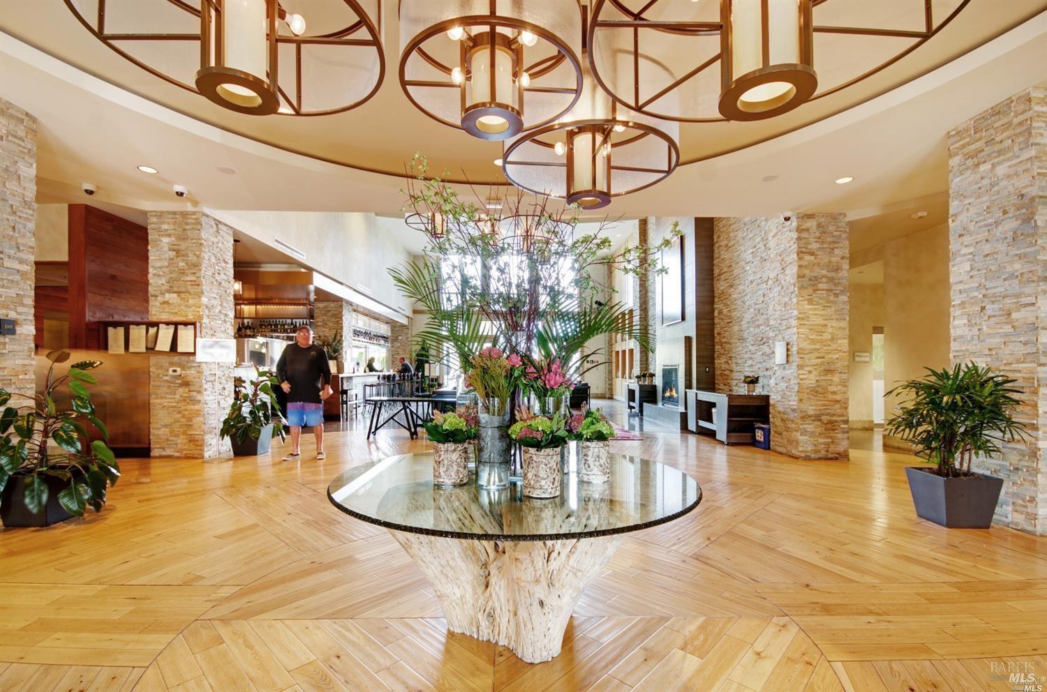 1314 Mckinstry St #2008