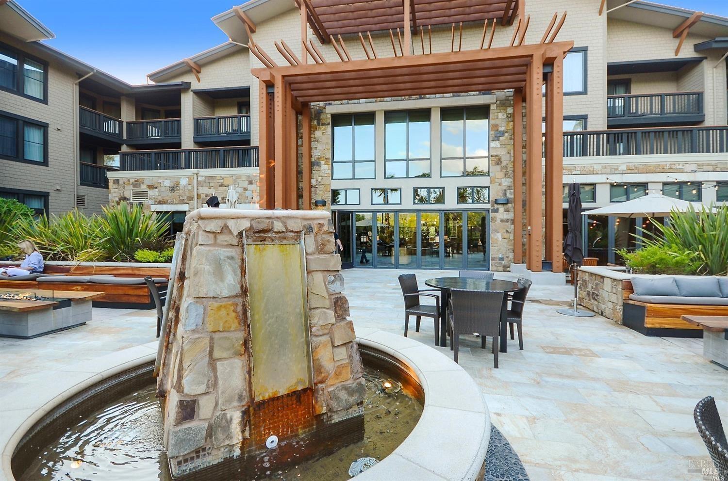 1314 Mckinstry St #2008