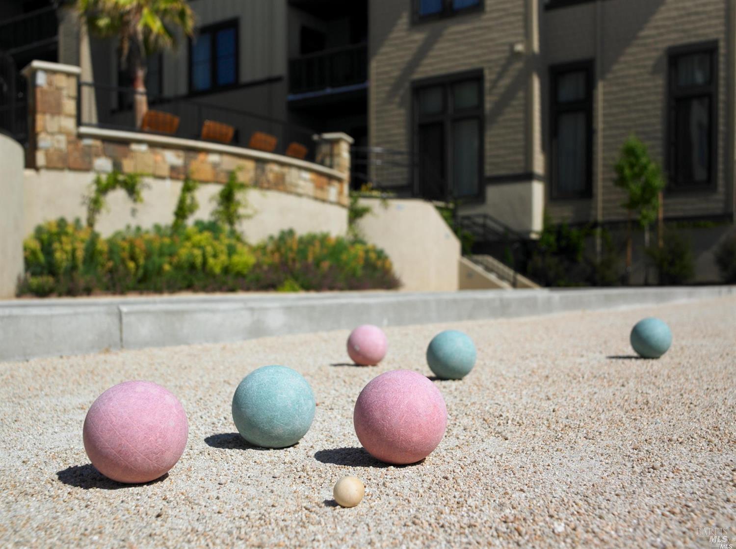 1314 Mckinstry St #2008