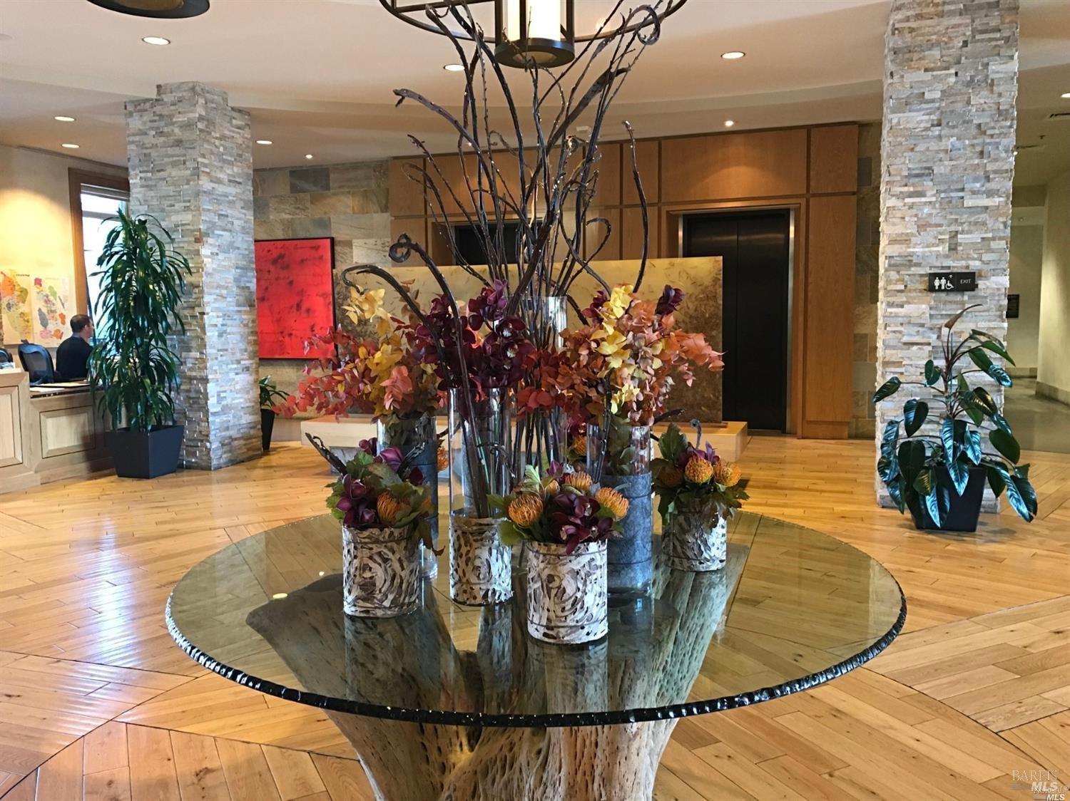 1314 Mckinstry St #2008