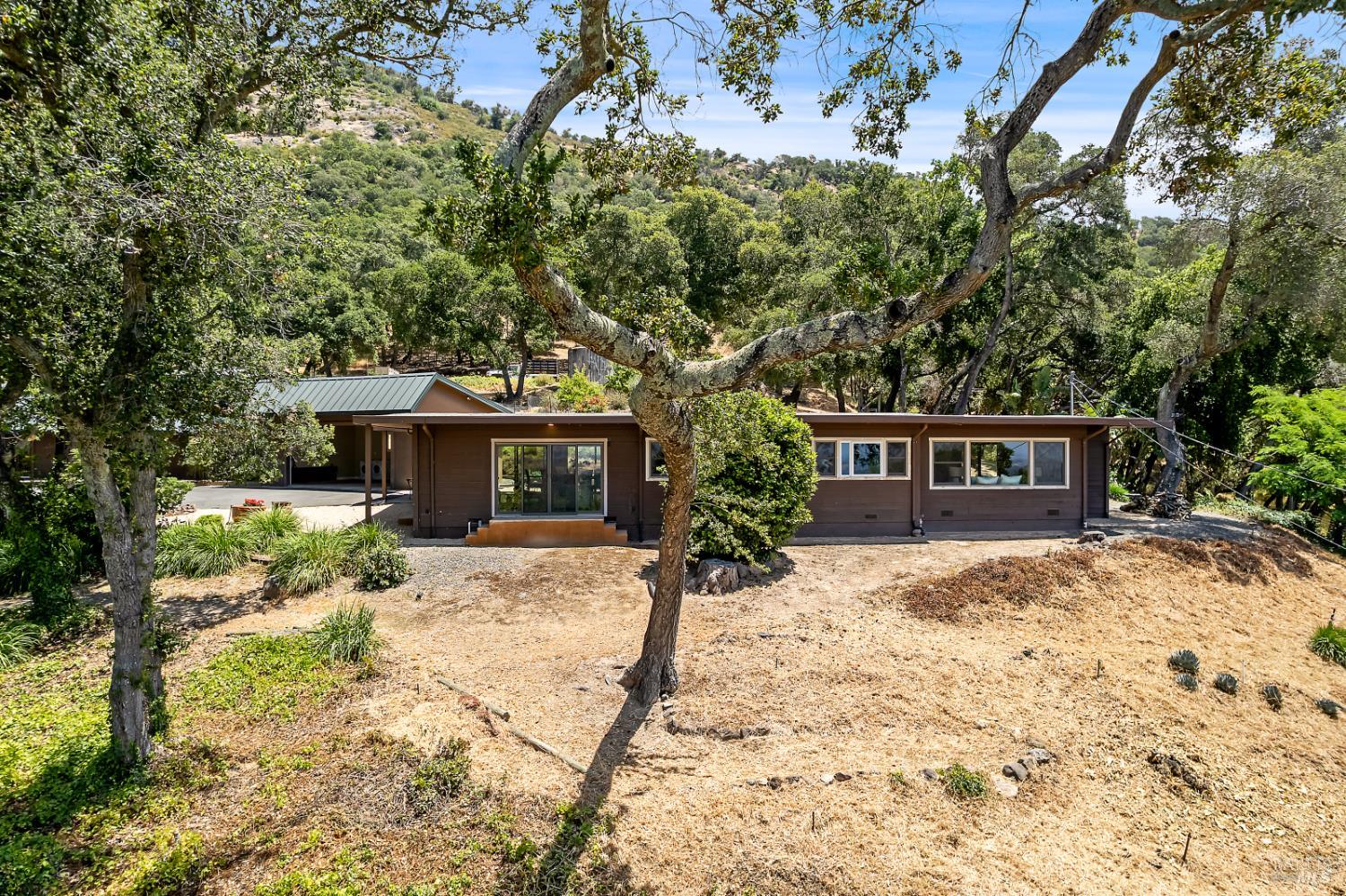 5370 Country Ln