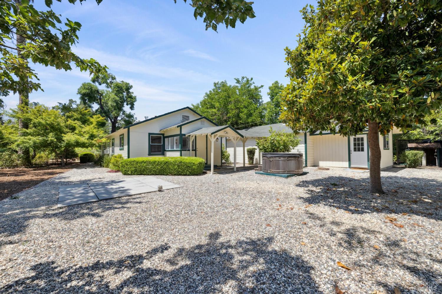 7738 Saint Helena Hwy