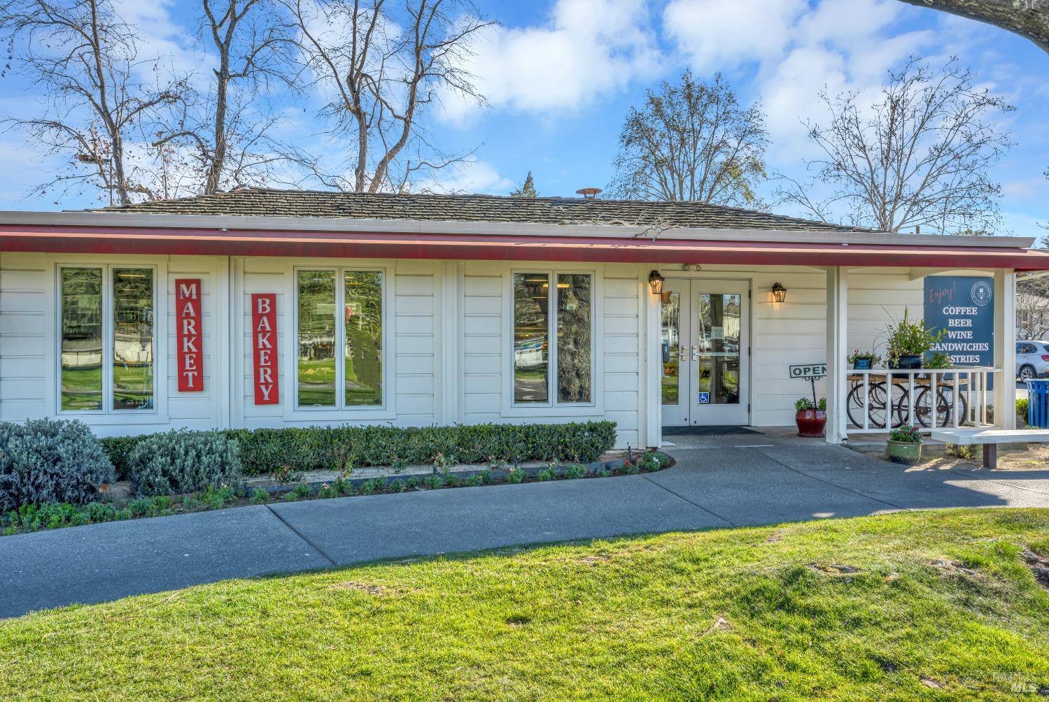848 Acorn Way