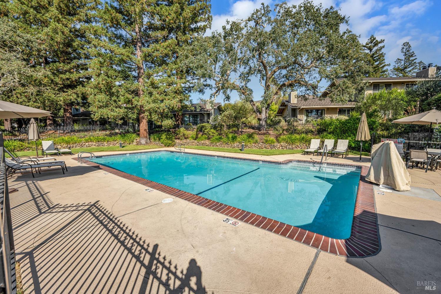 848 Acorn Way