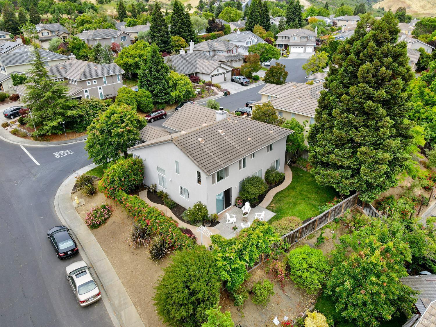 479 Jasper Ct