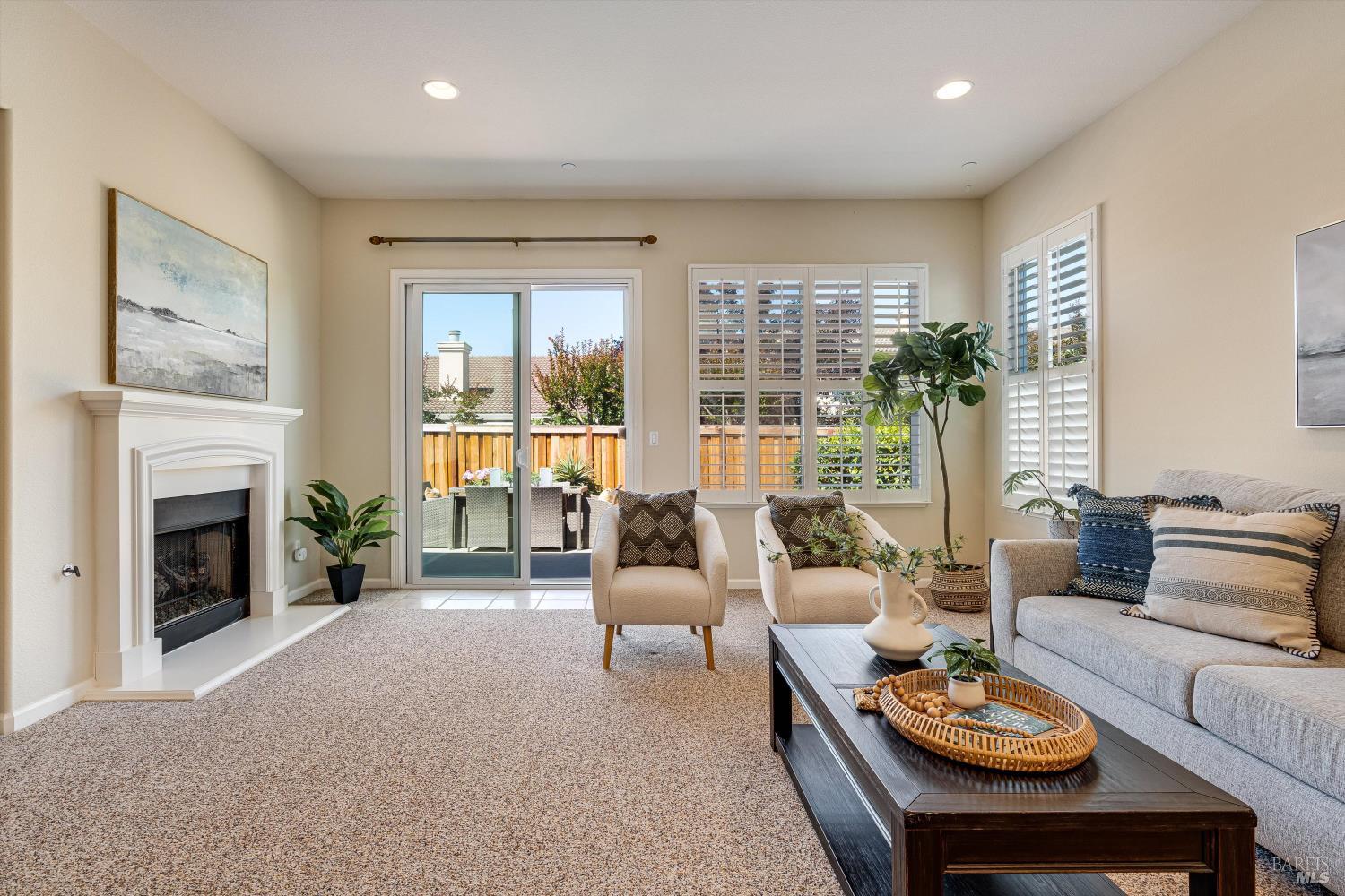 15 Tolentino Dr