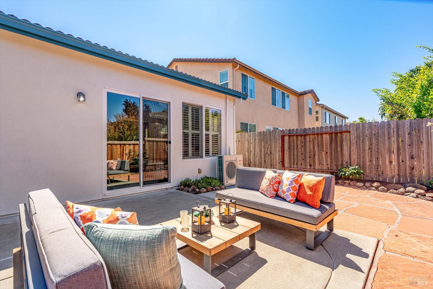 15 Tolentino Dr