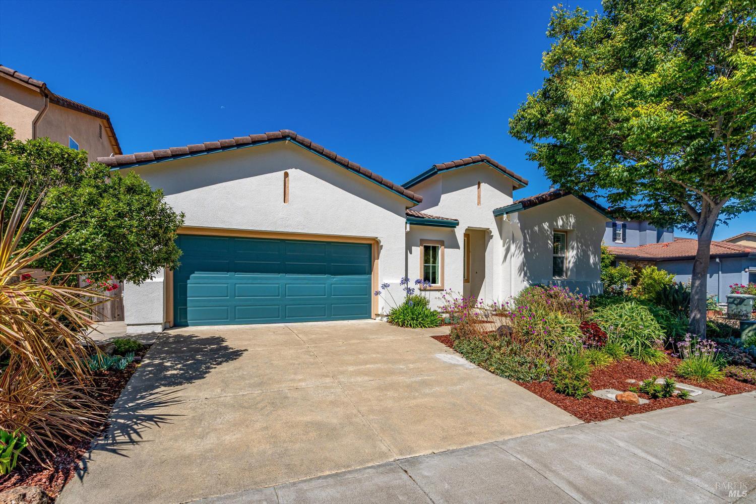 15 Tolentino Dr